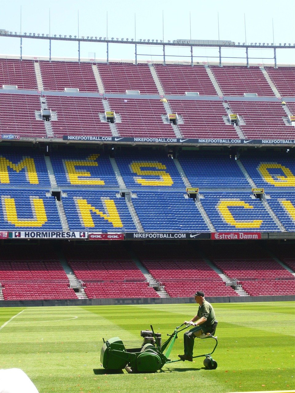stadium, greenkeeper, green, mes que un club, football, barcelona, sport, nature, spain, grass, seats